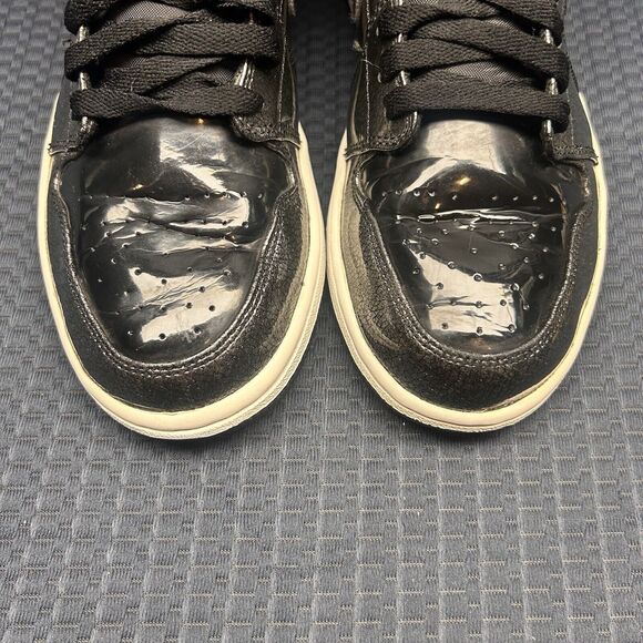 Size 8-Nike Air Jordan 1 Retro Black Patent Anti Gravity - Picture 5 of 10